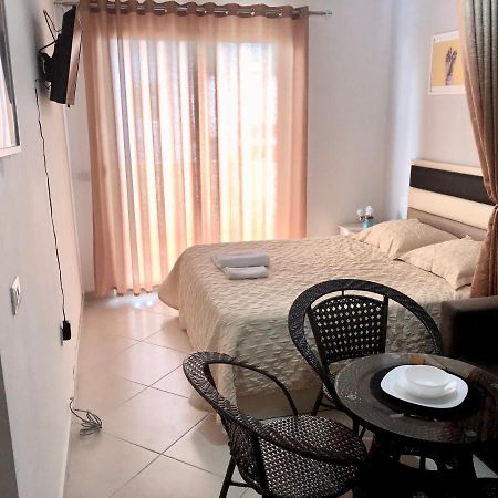 Apartamenti: Silk, Shëngjin المظهر الخارجي الصورة